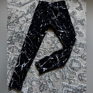 Old Navy Black and White Active Leggings